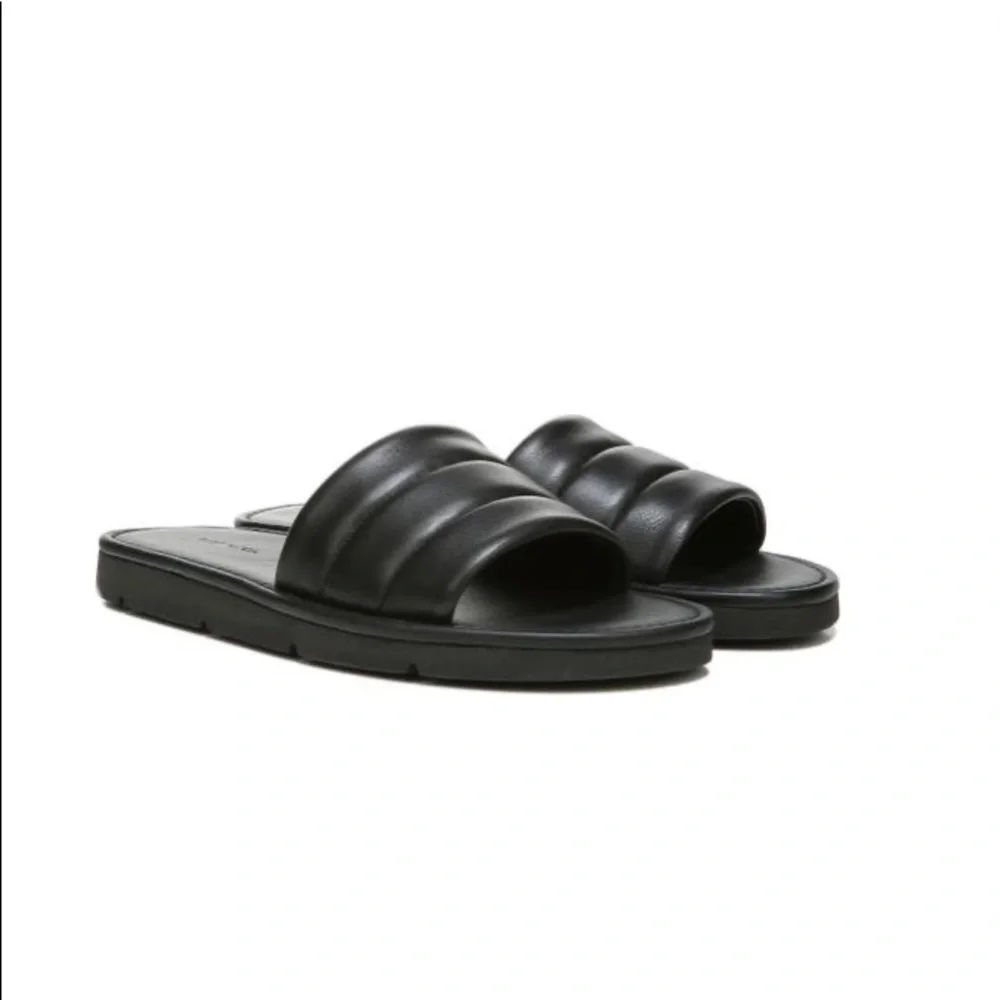 NIB Vince Olina black Leather Sandals - Size 9 - New w/box